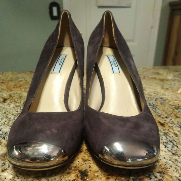 Prada Logo Brown Suede Leather Silver Cap Round Toe Chunky Heel Pumps Sz 7.5 38 - Picture 8 of 12